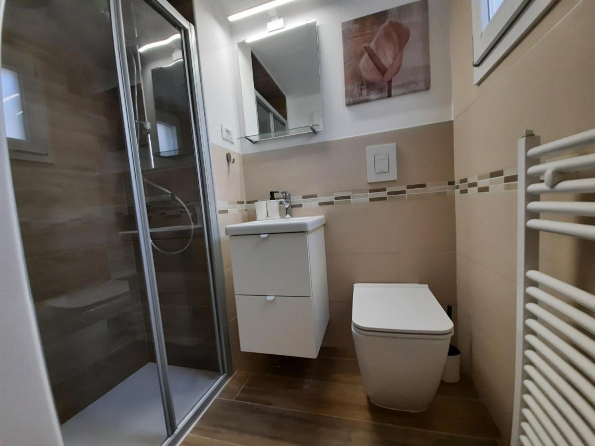 Zia Nenne Holiday Rooms Monopoli Exterior foto